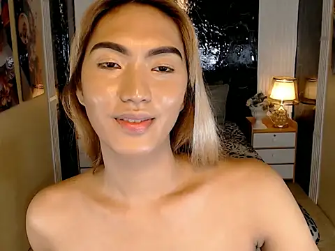 AthenaFLamia online show from 11-30-25, 06:58