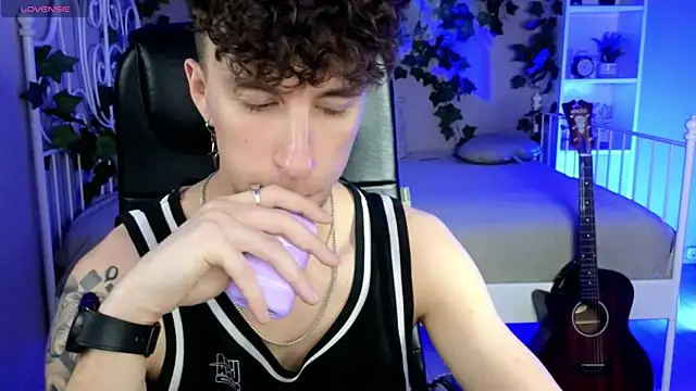 mark caron online show from 11-20-25, 03:45