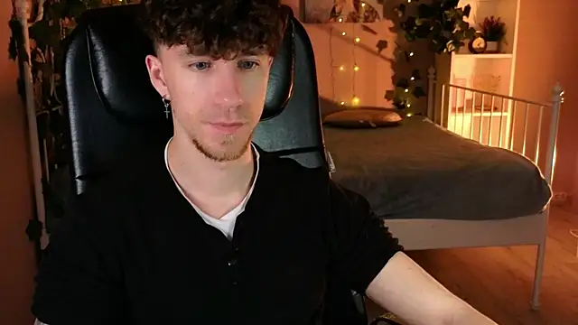 mark caron online show from 04-06-26, 01:12