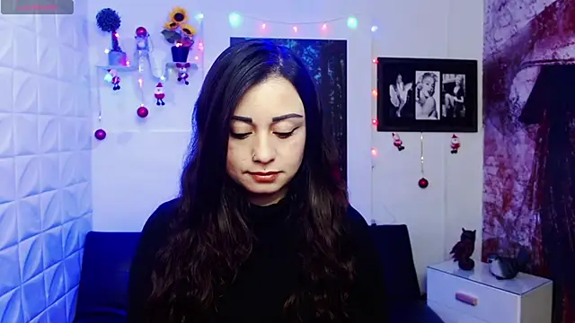 Eva Roussell online show from 12-14-25, 02:33