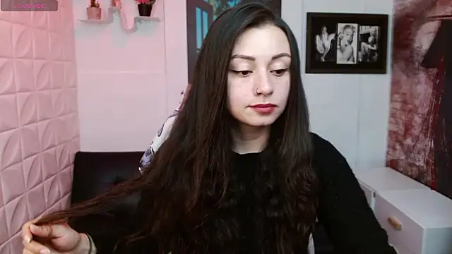 Eva Roussell online show from 03-07-26, 02:44