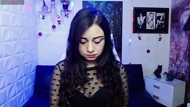 Eva Roussell online show from 12-15-25, 02:23