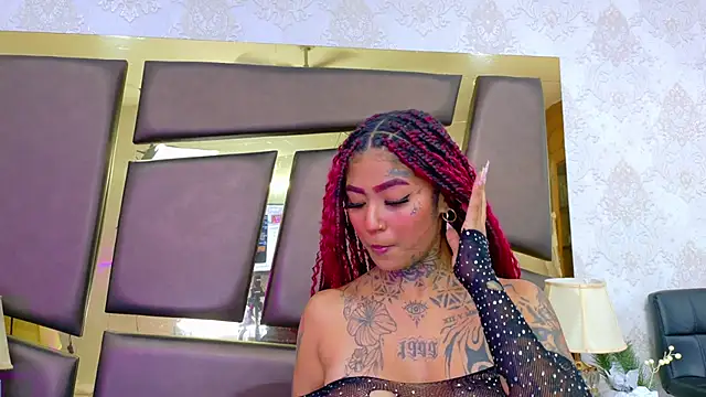 EmilieLake online show from 03-26-26, 08:07