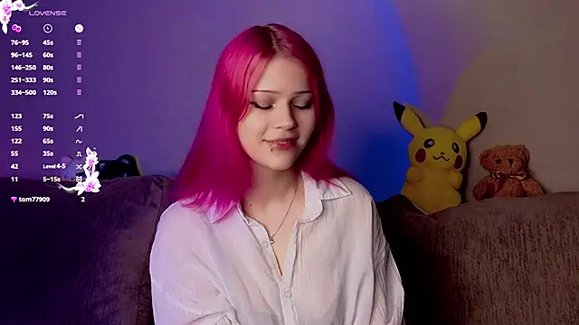 RavenKitten  online show from 04-02-26, 02:19