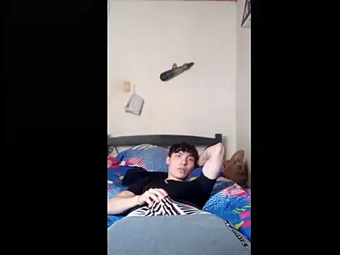 knielBgm online show from 10-06-25, 03:46