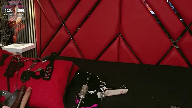 Snapshot of Violet_sl4ve chatting on 02-22-26, 03:13 Violet sl4ve online show from 02-22-26, 03:13