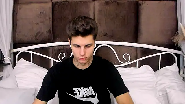 JackWolw online show from 10-16-25, 07:16
