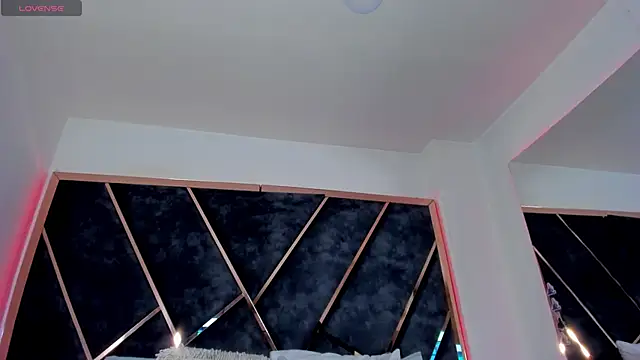 SusanaHenao online show from 11-25-25, 05:35