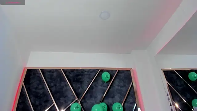 SusanaHenao online show from 04-05-26, 04:02