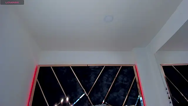 Snapshot of SusanaHenao chatting on 09-21-25, 04:01 SusanaHenao online show from 09-21-25, 04:01