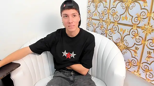 LittleDanny  online show from 01-06-26, 08:13