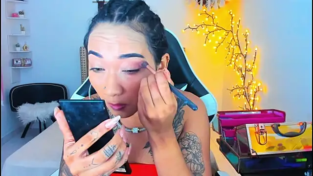 LenaStylesOA online show from 10-02-25, 12:41