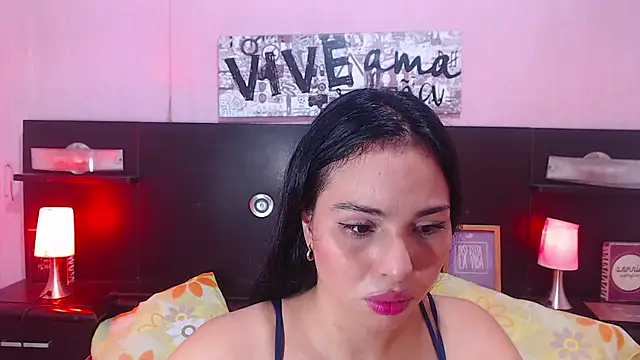 alyssabunnyy online show from 11-09-25, 08:24