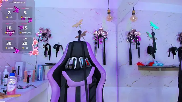 Natasha-Adams online show from 04-01-26, 09:23