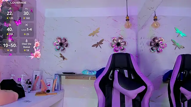 Natasha-Adams online show from 04-08-26, 09:27