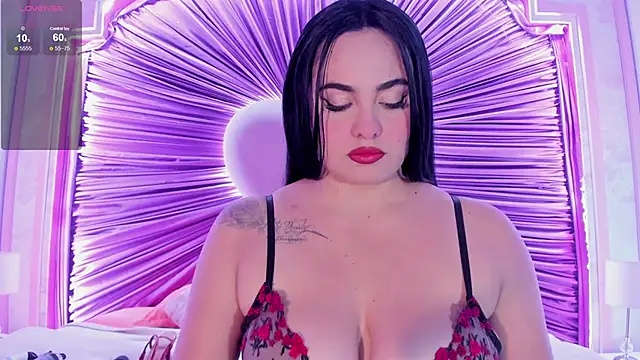 sofiiacarson online show from 02-20-26, 07:38