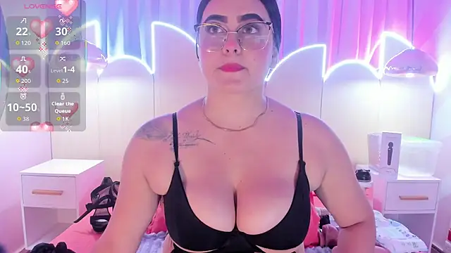 sofiiacarson online show from 01-12-26, 07:42