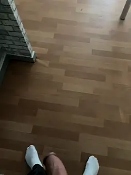 cook907920 online show from 10-28-25, 03:00