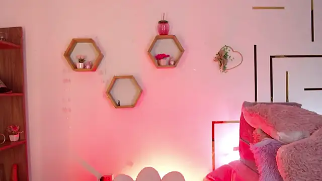 AuroraHans1 online show from 03-30-26, 11:17