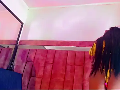 AnntonellaHott online show from 12-18-25, 06:12