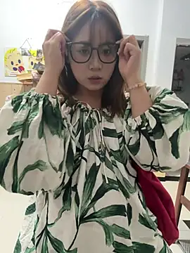 Snapshot of Xiaokui-04 chatting on 06-26-26, 02:34 Xiaokui-04 online show from 06-26-26, 02:34