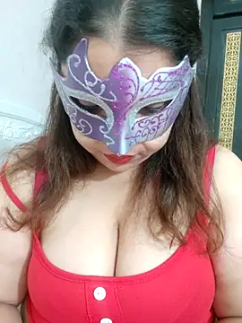 Snapshot of Hot-lino chatting on 10-08-25, 04:47 Hot-lino online show from 10-08-25, 04:47