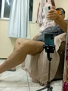 Snapshot of hermesmixfi chatting on 01-17-26, 11:52 hermesmixfi online show from 01-17-26, 11:52