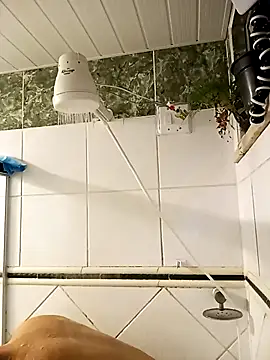 Snapshot of hermesmixfi chatting on 10-22-25, 03:28 hermesmixfi online show from 10-22-25, 03:28