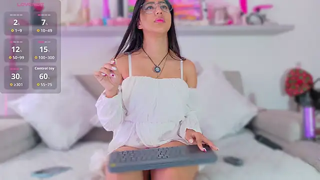 -aureal- online show from 12-19-25, 06:21