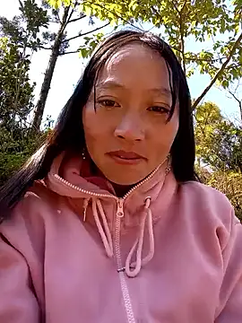 Snapshot of tcm-cute chatting on 02-04-26, 05:02 tcm-cute online show from 02-04-26, 05:02