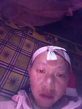 Snapshot of tcm-cute chatting on 01-19-26, 11:47 tcm-cute online show from 01-19-26, 11:47