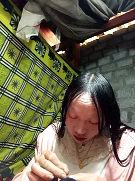 Snapshot of tcm-cute chatting on 02-12-26, 05:18 tcm-cute online show from 02-12-26, 05:18