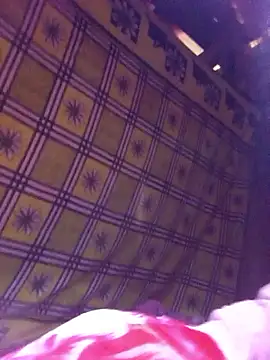 Snapshot of tcm-cute chatting on 02-09-26, 01:03 tcm-cute online show from 02-09-26, 01:03