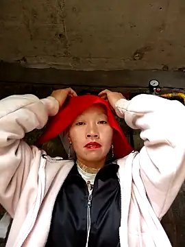 tcm-cute online show from 11-11-25, 04:51