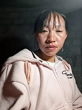 Snapshot of tcm-cute chatting on 02-27-26, 01:11 tcm-cute online show from 02-27-26, 01:11