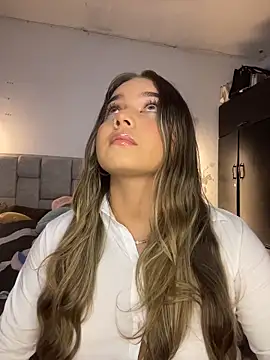 AnnyLopezzz  online show from 03-08-26, 04:38