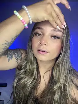 Snapshot of AnnyLopezzz_ chatting on 09-10-25, 11:59 AnnyLopezzz online show from 09-10-25, 11:59
