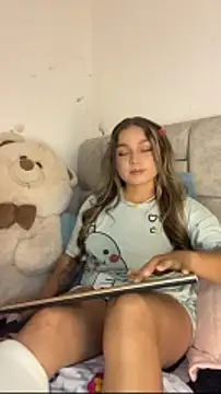 AnnyLopezzz  online show from 12-20-25, 04:48