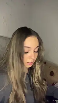 AnnyLopezzz  online show from 11-23-25, 06:01