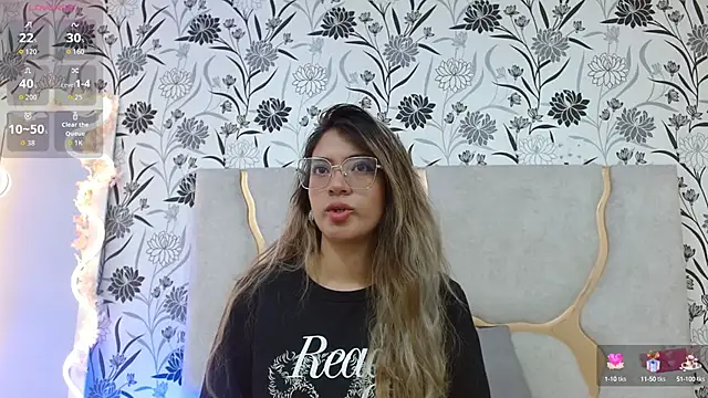 Snapshot of Hanaa_tay chatting on 09-16-25, 11:33 Hanaa tay online show from 09-16-25, 11:33