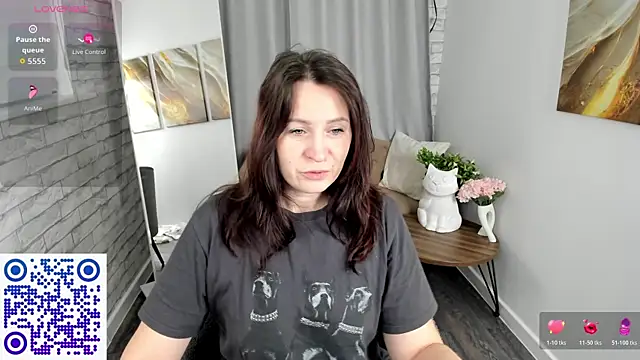 Lea shadom online show from 12-16-25, 01:10