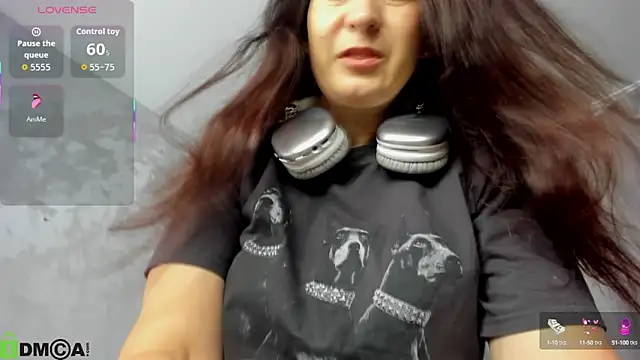 Snapshot of Lea_shadom chatting on 09-11-25, 12:32 Lea shadom online show from 09-11-25, 12:32