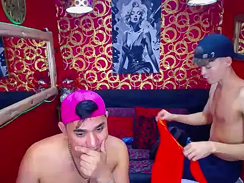 JHOVA23CM online show from 12-04-25, 06:07