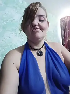 MayaLuna1 online show from 10-20-25, 04:18