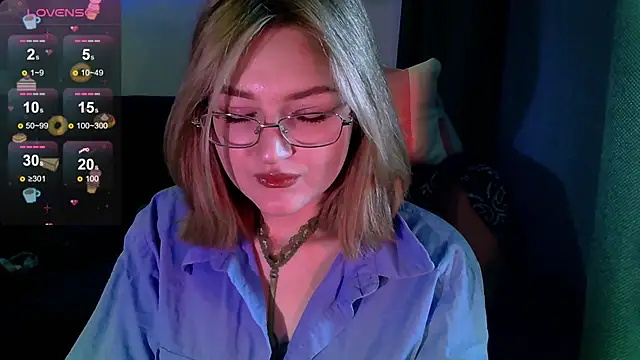 Snapshot of cute1stranger chatting on 09-23-25, 04:41 cute1stranger online show from 09-23-25, 04:41