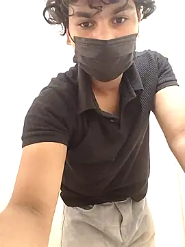 Snapshot of Goodmens5 chatting on 09-21-25, 09:03 Goodmens5 online show from 09-21-25, 09:03