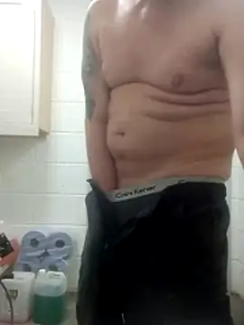 Snapshot of phil4fun4 chatting on 11-18-25, 04:21 phil4fun4 online show from 11-18-25, 04:21