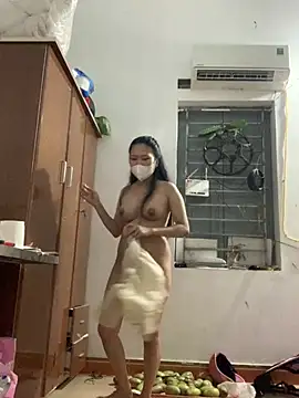 Snapshot of -mathcute- chatting on 06-04-26, 11:26 -mathcute- online show from 06-04-26, 11:26