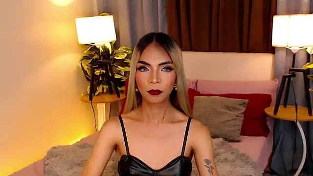 Snapshot of CelestinaMarquez0427 chatting on 02-12-26, 06:35 CelestinaMarquez0427 online show from 02-12-26, 06:35