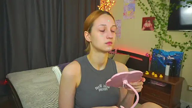 MaryroseRoeder online show from 01-15-26, 04:27